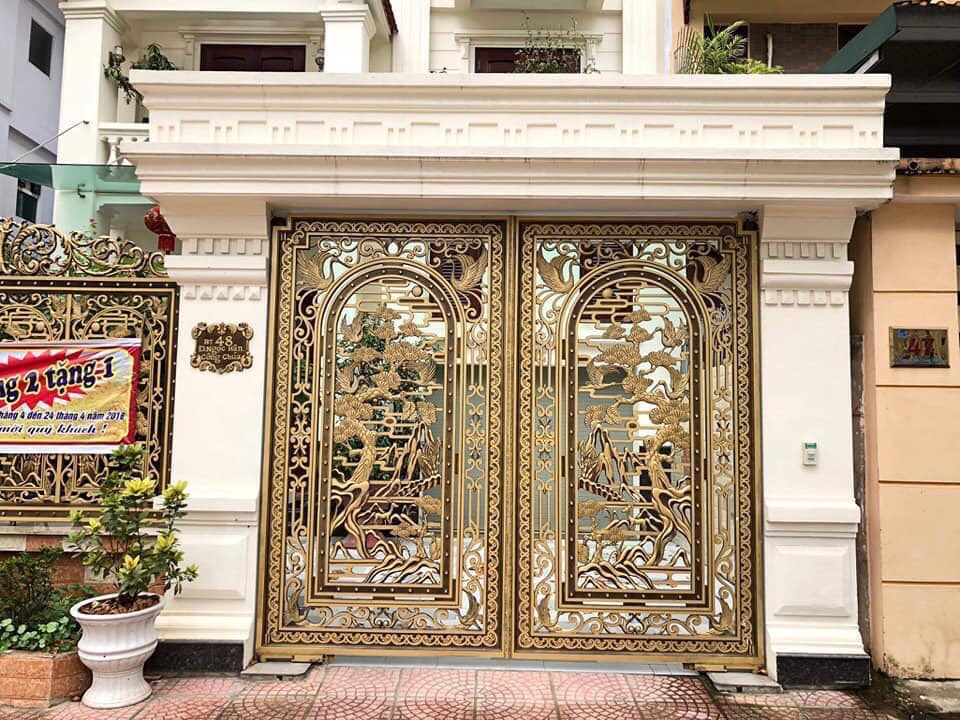 CỔNG NHÔM ĐÚC MẪU C-097